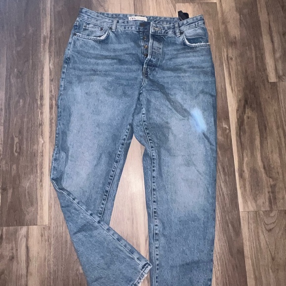 Zara straight leg mom jeans - Picture 2 of 3